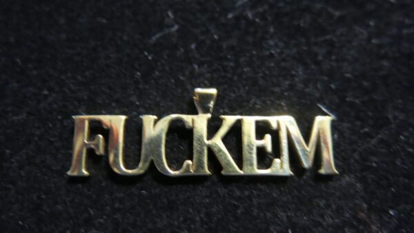 customized name pendants