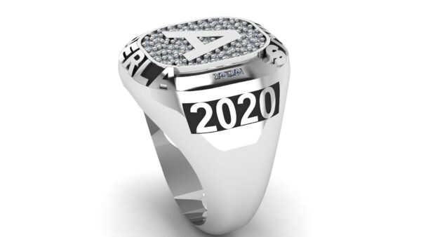 Collegiate Class Ring