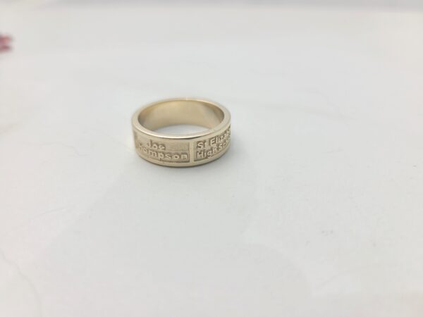 Contemporary Class Ring