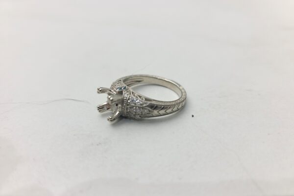 Vintage Art Deco Engagement Ring