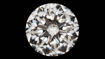 Pinpoint Inclusion In A Diamond
