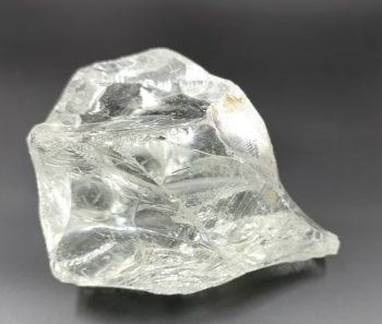 White Sapphire Vs Moissanite