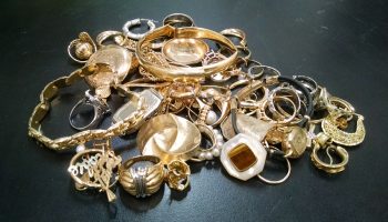 How To Sell Old Jewelry