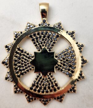 Custom Moissanite Pendants