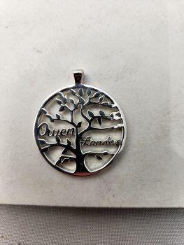 Custom mothers penddant